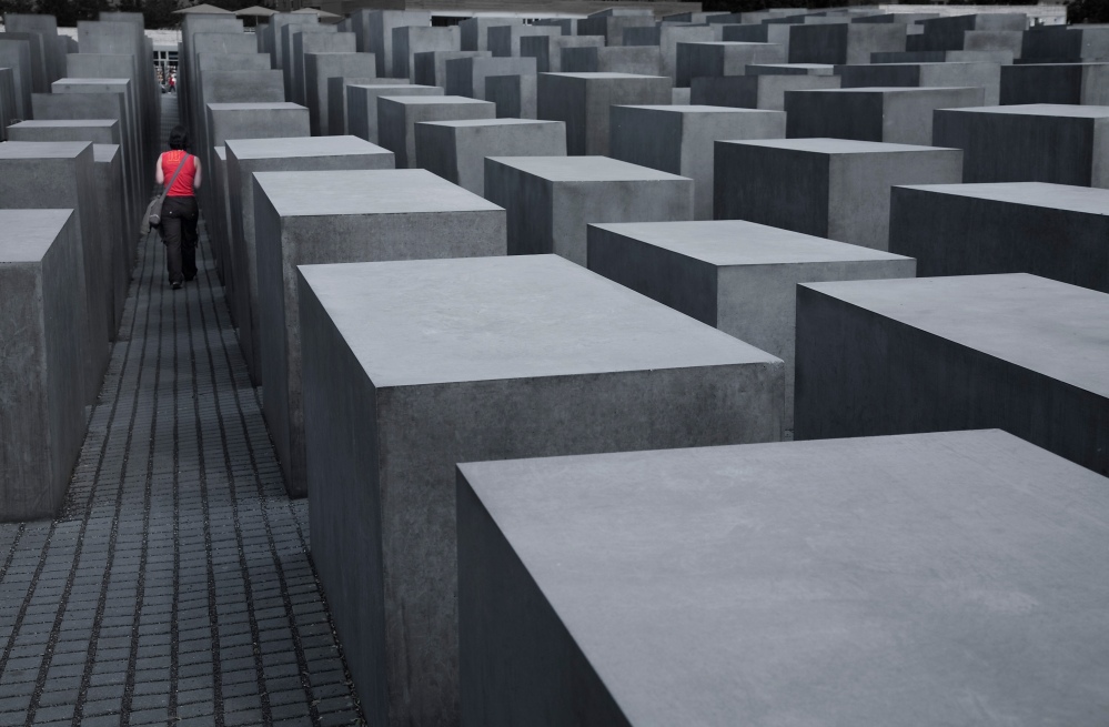Berlin-_German_Jewish_Holocaust_Memorial_-_3212.jpg